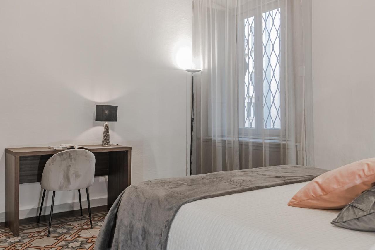 Appartamento 5 Min Historic Center Luxury White Lotus Mansion Côme Esterno foto