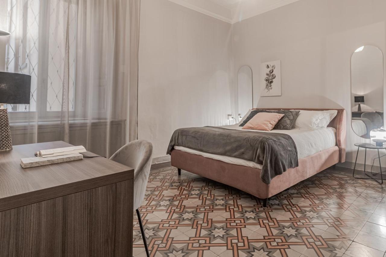 Appartamento 5 Min Historic Center Luxury White Lotus Mansion Côme Esterno foto